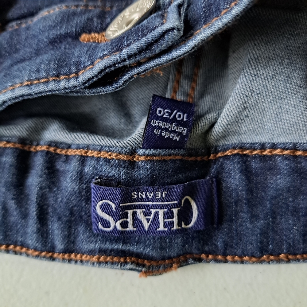 Chaps Mid Rise Crop Kick Jeans - Picture 7 of 7